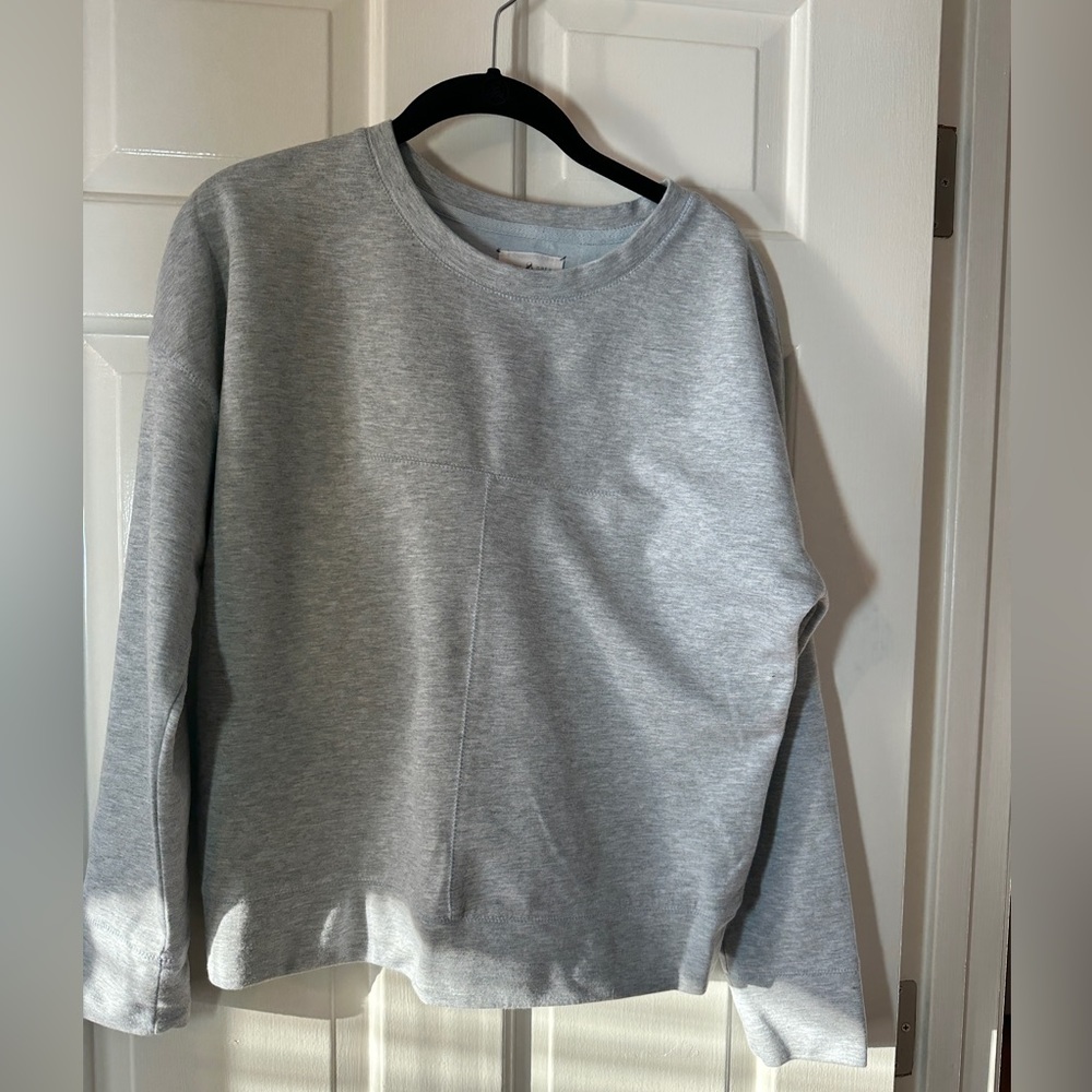 Lou & Grey Heather Gray Crewneck Sweatshirt